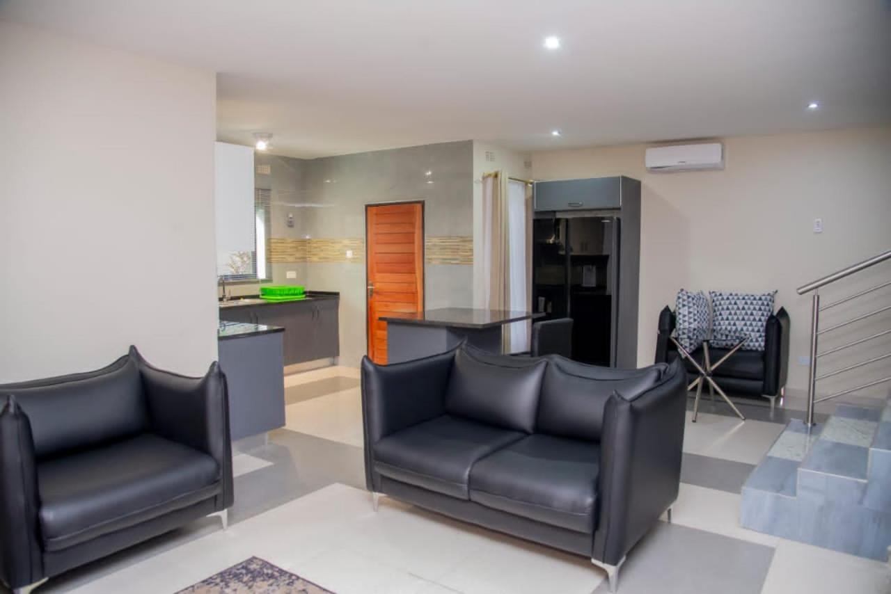 לוסקה Royal Suites Apartments מראה חיצוני תמונה
